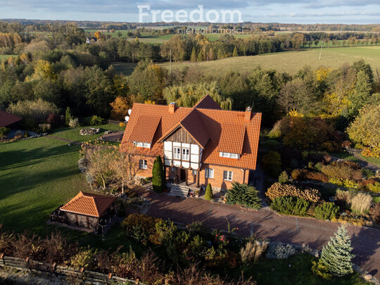 FREEDOM NIERUCHOMOŚCI Sprzedam dom - Stegny. Mam 