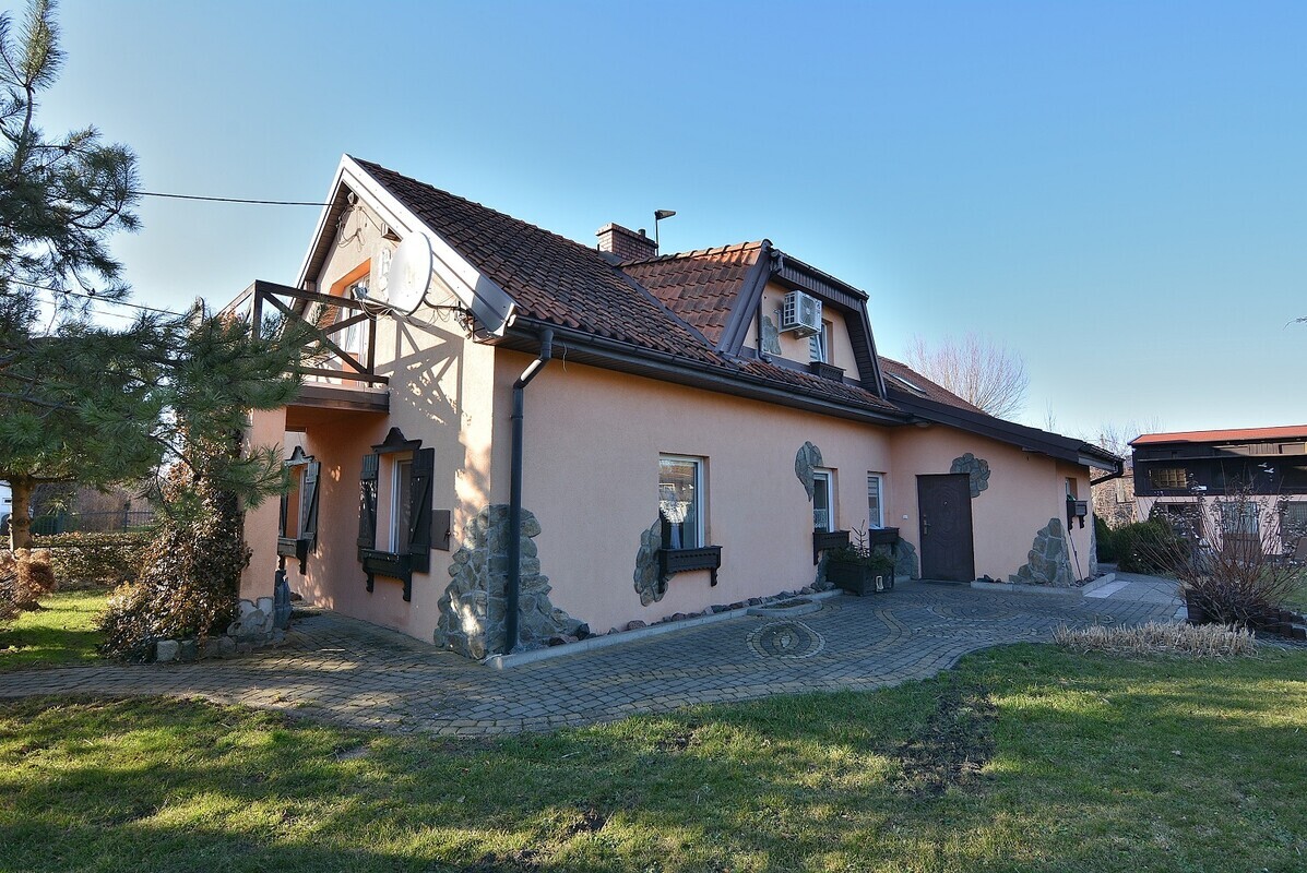 Zdjęcie główne 932882