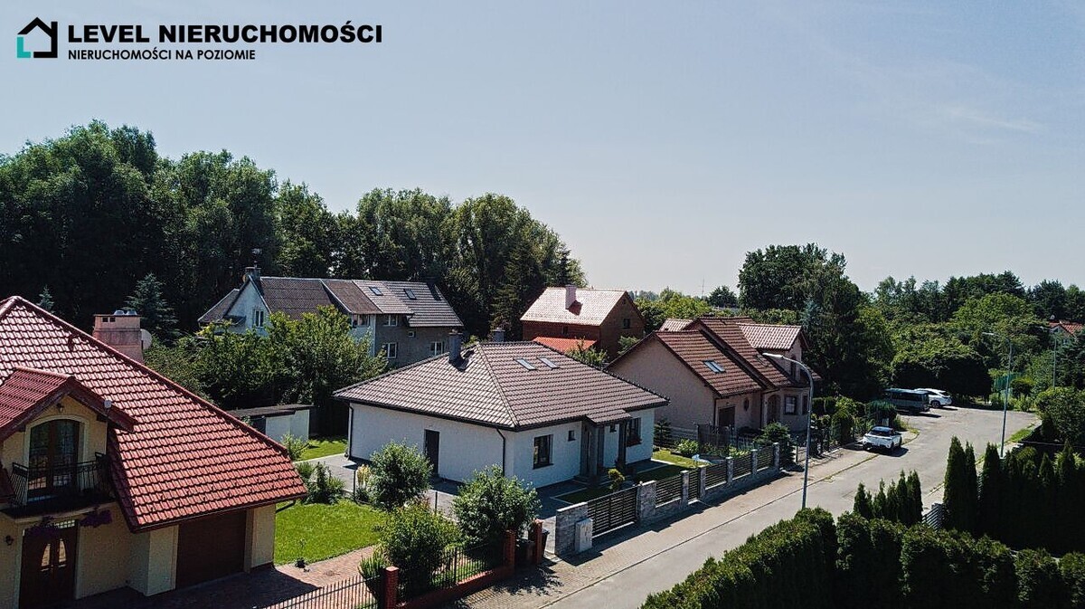 Zdjęcie główne 930821