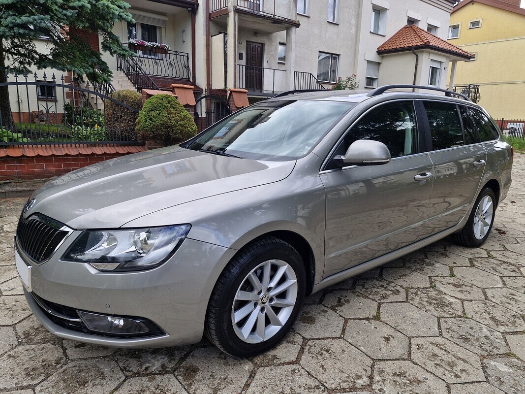 Zdjęcie główne 925209