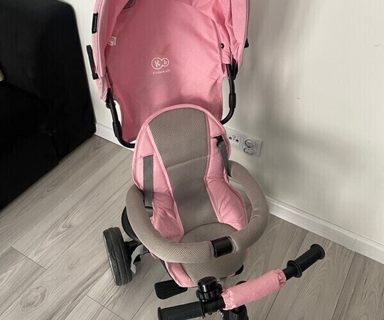 Sprzedam rowerek dla dziewczynki firmy Kinderkraft w 