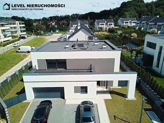 LEVEL NIERUCHOMOŚCI Jedyny taki dom w Elblągu 254,10 m2 