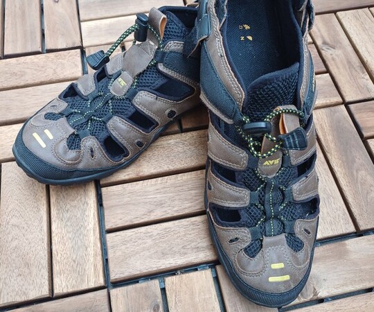 Buty sandały trekkingowe męskie Avic Adventure rozmiar 45 