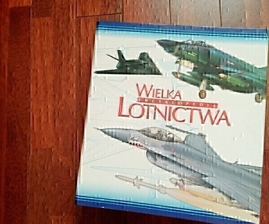 Oddam za coś słodkiego wszystko to co jest na zdjęciach. 