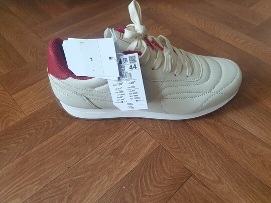 Sprzedam/zamienię nowe buty Cropp rozm 44 (zaniżona 