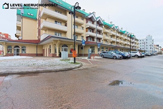 LEVEL NIERUCHOMOŚCI Mieszkanie z miejscem postojowym 