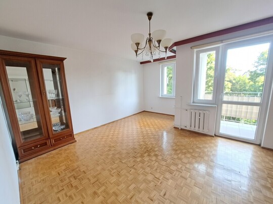 Rozkładowe 62 m&sup2;, 3 pokoje w bloku z cegły, 3.piętro, 