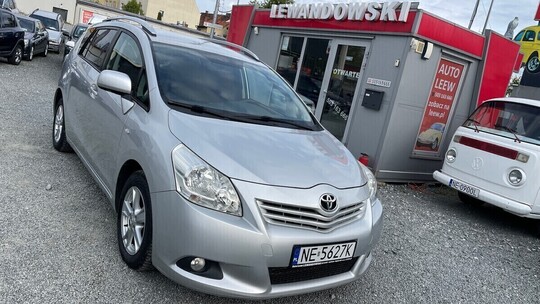 Auto Leew LEWANDOWSKI Kupujemy i Sprzedajemy tylko dobre 
