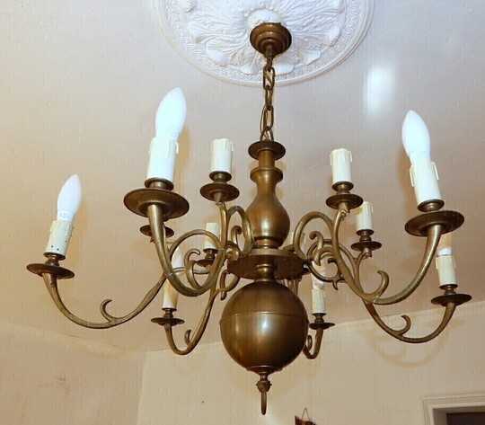Piękny, elegancki 12 punktowy żyrandol, mosiężny, 