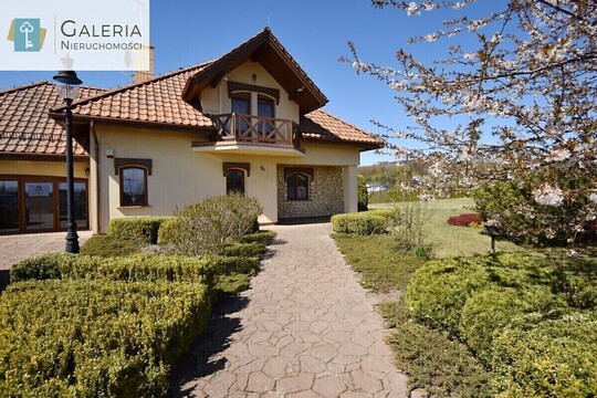 GALERIA NIERUCHOMOŚCI Z pasji i miłości do nieruchomości 