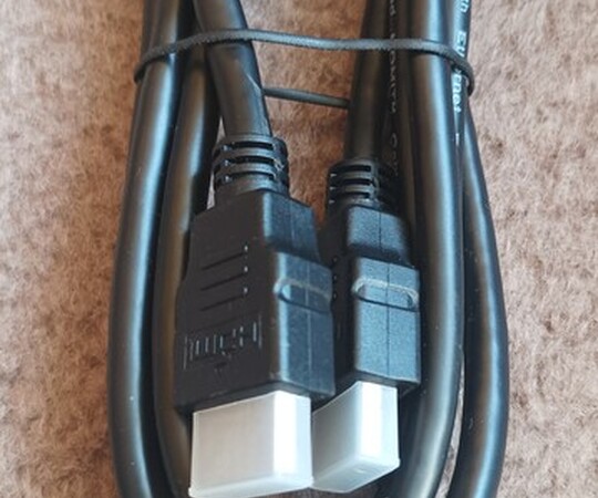 Mam do sprzedania;Nowy przewód HDMI i wentylatorek od 
