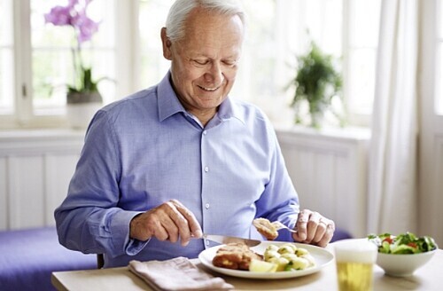 🍲 DOMOWY OBIAD DLA SENIORA &ndash; TYLKO 25 ZŁ! 