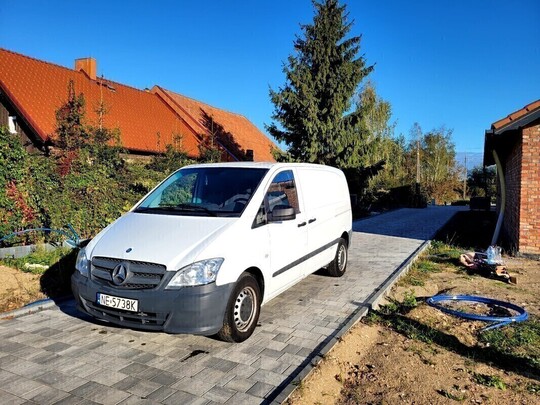 Sprzedam MERCEDES BENZ VITO poj.2.2 CDI 70 kW rok 