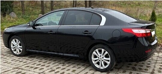 Renault Latitude 2.0DCi Diesel 150KM 2011r przebieg 208323 