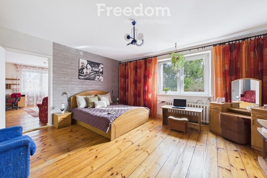 FREEDOM NIERUCHOMOŚCI Sprzedam dom - Święty gaj. Na 