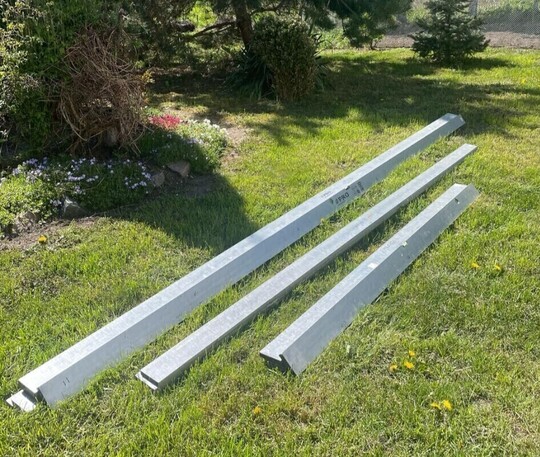 Łata, poziomica aluminiowa. Sprzedam używane łaty/ 