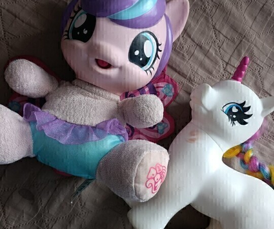 Sprzedam interaktywnego kucyka My Little Pony FlurryHeart 