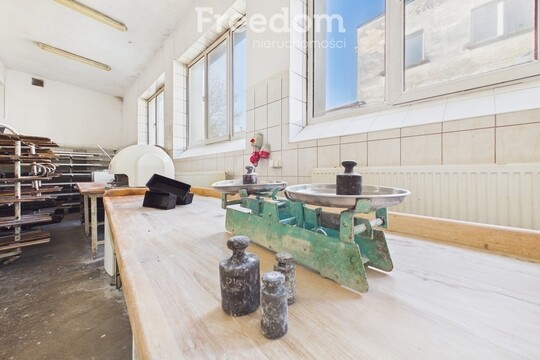 FREEDOM NIERUCHOMOŚCI Sprzedam lokal użytkowy - Pasłęk, 