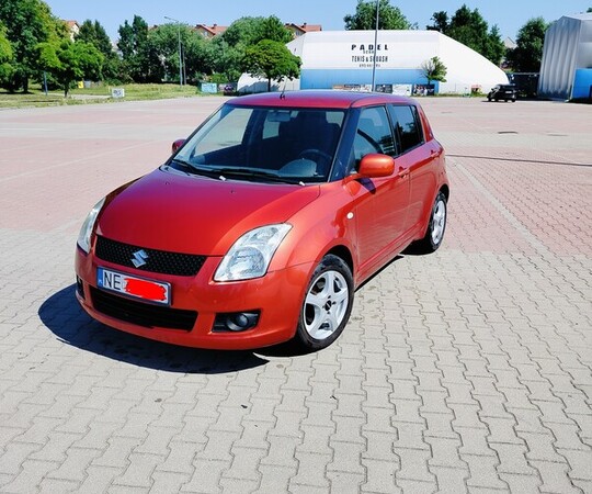 Sprzedam samochód Suzuki Swift. Rok produkcji 