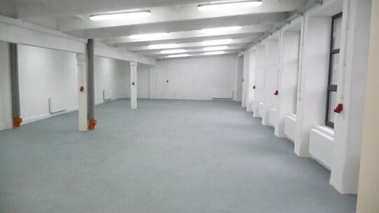 Na wynajem lokal użytkowy o pow.194,6 m2 przy ul. 
