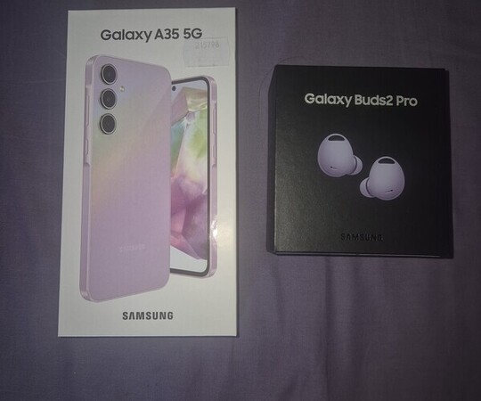Sprzedam Samsung A35 na gwarancji I skuchawki buds pro 2 