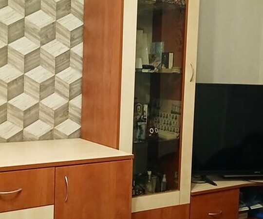 Sprzedam komplecik widoczny na zdjęciu za 100 zł. Komoda, 