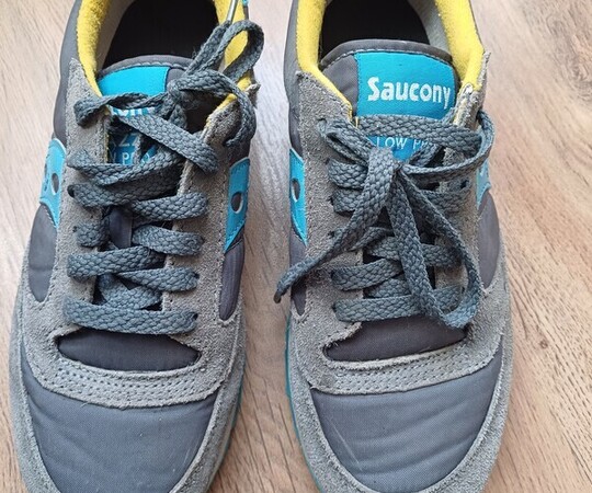 Buty sportowe Saucony rozmiar 37 solidne, lekkie 