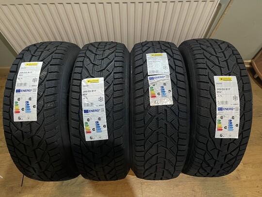 Nowe Opony Kormoran zimowe 205/55R17 z 2026 roku sprzedam 