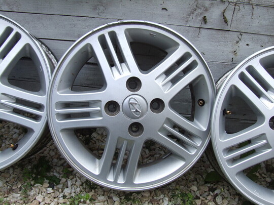 Oryginalne Alufelgi Hyundai i10; 14 4X100 OE 52910-0X200 