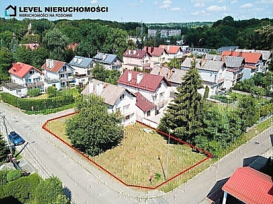 LEVEL NIERUCHOMOŚCI Dom skrajny w mieście, ul. Warmińska, 