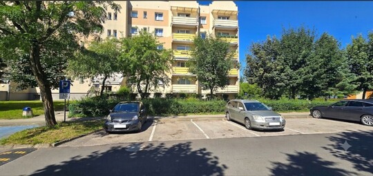 Mieszkanie zlokalizowane na osiedlu mieszkaniowym za 