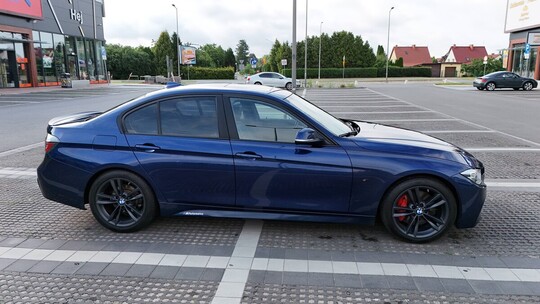 BMW 3 F30 &bull; 2017 &bull; 2.0 Benzyna 184 KM &bull; 