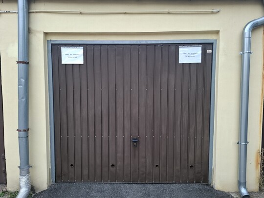 Garaż do wynajęcia, energia, długoterminowo, przy budynku 