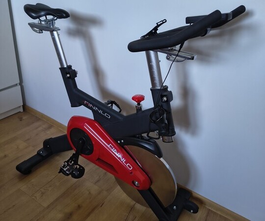 Sprzedam rower spinningowy FINNLO SPEEDBIKE CRT stan 
