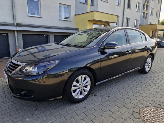 Renault Latitude 2.0 Diesel Model 2014 Klimatronik 124 tys 