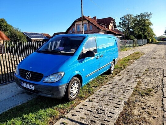 Sprzedam MERCEDES BENZ VITO poj.2.2 CDI 85 kW rok 