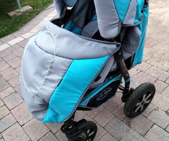 Sprzedam wózek spacer&ograve;wke 