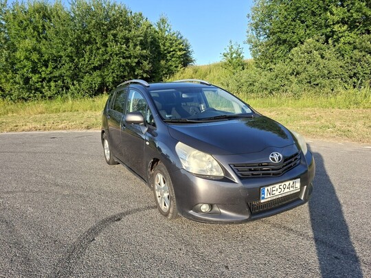 🚗 TOYOTA VERSO 7-osobowa &ndash; tylko 12 999 zł! 