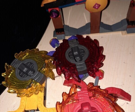 O sprzedania Lego całość Brak kartonów i instrukcji 