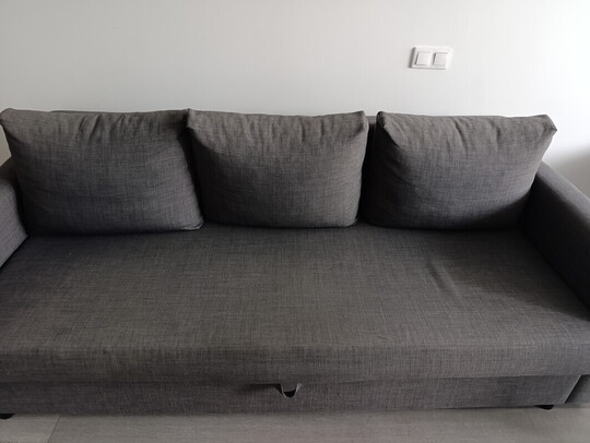 Sprzedam rozkładaną kanapę Ikea Friheten 