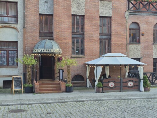 Wynajmę restaurację o pow.165m&sup2; Stare Miasto ul. 