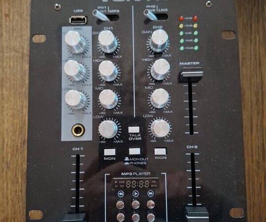 Sprzedam mikser dla dj. Vonyx stm 2300 dwu kanałowy z 