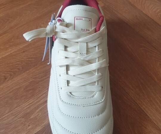 Sprzedam nowe sneackersy Cropp rozm 44 