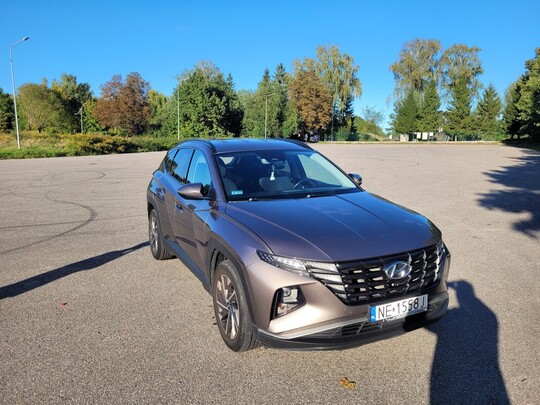 Sprzedam samochód HYUNDAI TUCSON NX4E rok produkcji 2021 