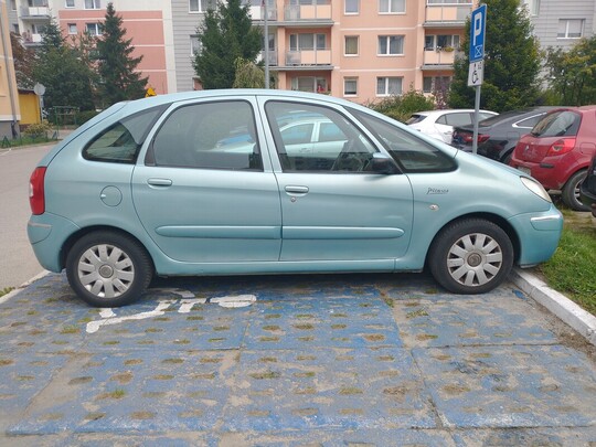 Sprzedam za 5500 zł. cena do negocjacji. Citro&euml; n 