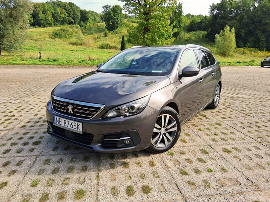 Peugeot 308 T9 1.5 SPRZEDAM 1.5BlueHDi ALLURE TECH EAT8 