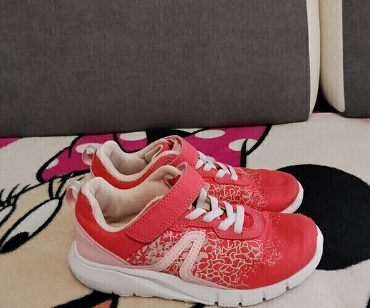 SPRZEDAM ADIDASKI DLA DZIEWCZYNKI ROZMIAR 30.ODBIÓR 