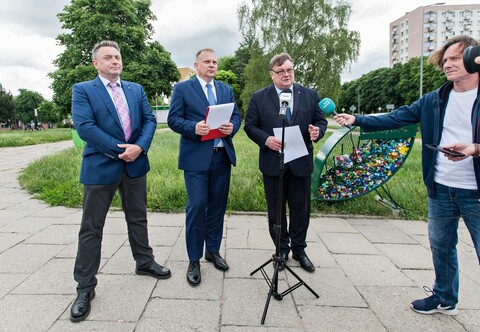 1,5 tony nakrętek i 6 zielonych projektów