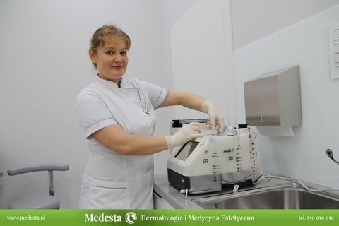 Anielska terapia dla skóry i włosów osoczem bogatopłytkowym Angel