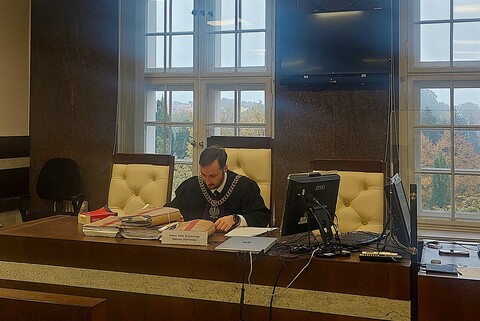 Osiem lat więzienia dla pracownika klubu za molestowanie dzieci